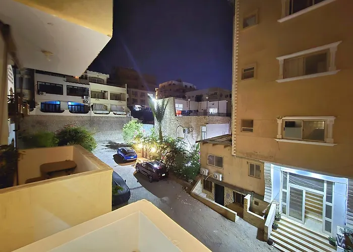 Sheraton - New & Stylish Flat